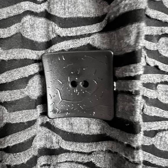 Designer Ali Miles versatile lightweight coat - Picture 9 of 11